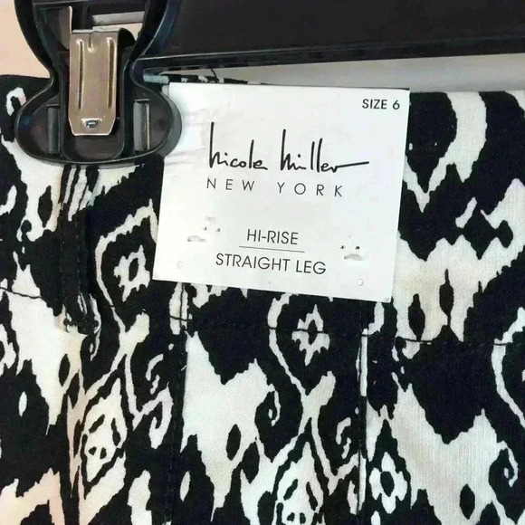Nicole Miller New York Sz 6 Cropped Pants Black and White Geometric Print NWT - Picture 6 of 9